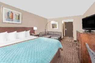 Midland Hotel | Wyndham Garden Midland
