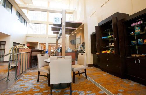 Midland Hotel | Wyndham Midland Downtown