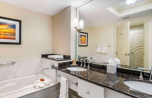 Punta Gorda Hotel | Wyvern Hotel, an Ascend Collection Hotel