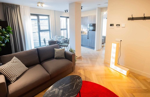 Hilversum Apartment | X-clusive 1BR Serviced Apartment (KS71-X)