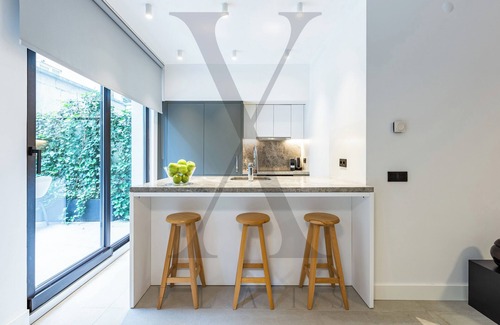 Taksim Apartment | X Flats - Deluxe Reverse Duplex 2+1 Garden, in lovely Istanbul,near Taksim