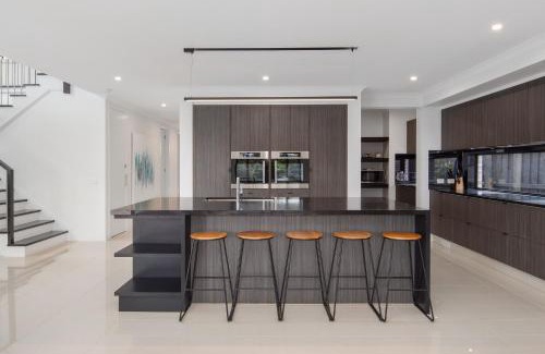 Cowes House | Xenia of Cowes
