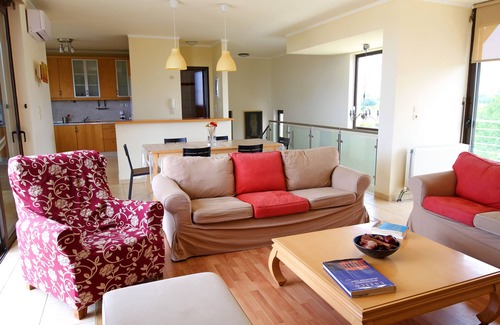 Zipari Villa | Xenos Villa 2 With 5 Bedrooms Private Swimming Pool, Near the sea