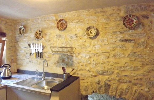 Badalucco House | XVII SEC. WINE CELLAR, FULLY RENOVATED, WITH SHARED TERRACE AND POOL