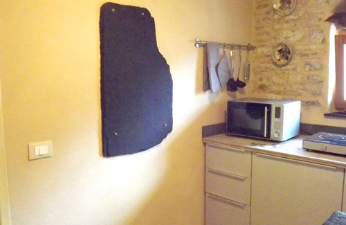 Badalucco House | XVII SEC. WINE CELLAR, FULLY RENOVATED, WITH SHARED TERRACE AND POOL