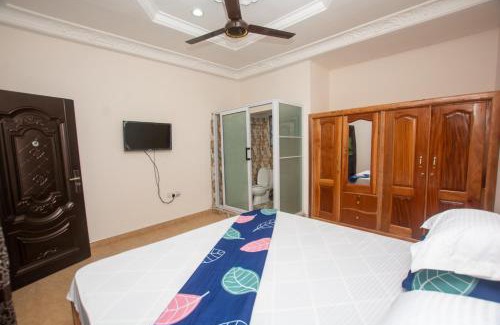 Kumasi House | Yaa Asantewaa Inn