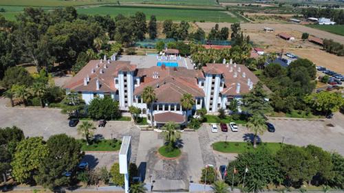Efeler Hotel | Yahura Otel