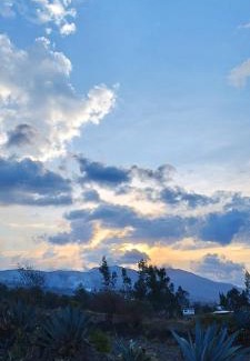 Eugenio Espejo Ski Chalet | Yaktari Cabaña del Florecimiento Lago San Pablo