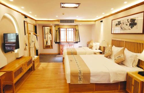 Yangshuo Resort | Yangshuo Ancient Garden Boutique Hotel-Free pick up from Airport or TS over 3 nights