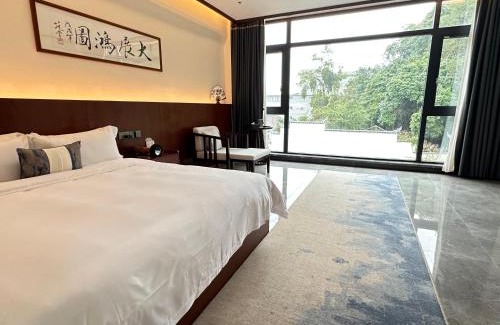 Yangshuo Hotel | Yangshuo Lijiang Fuhai Riverside Resort Hotel