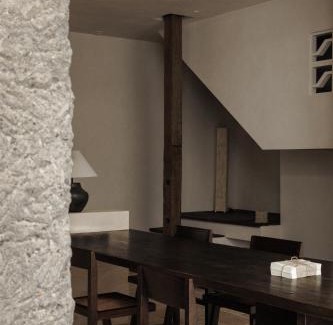 Datong City Center Bed & Breakfast | YANN壹岩古城民宿 Natural Wabi-Sabi