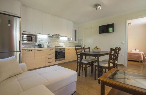 Lakka Apartment | Yannis Nest