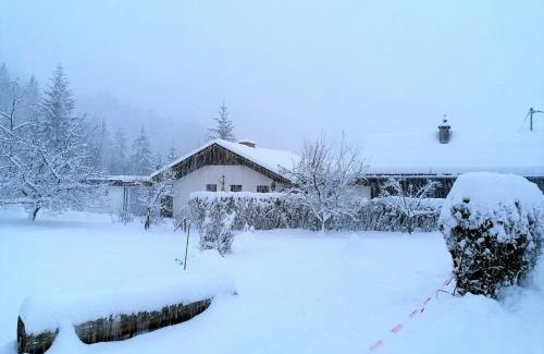 Untertweng House | Yannsa