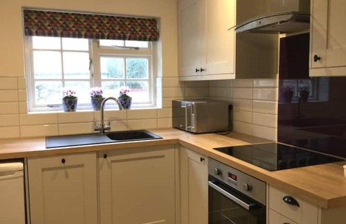 Sherborne Cottage | Yard House Cottage 1