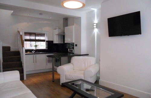 Yarm House | Yarm View Guest House and Cottages