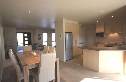 Yass House | Yass Valley Stays - Self-Contained Stays