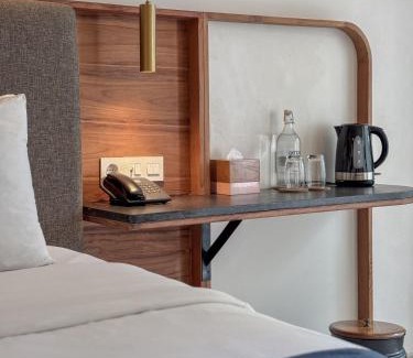 Wirobrajan Hotel | YATS Colony
