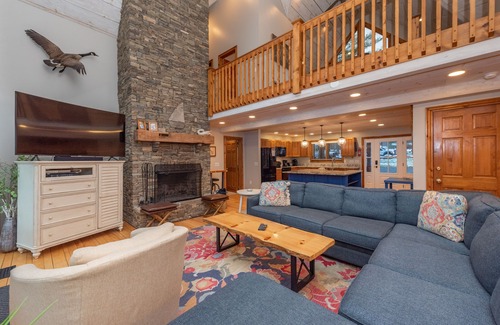 Oakland House | Year-Round Gem w/Dock, Hot Tub & Pool Table