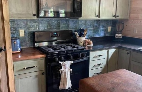 Markville Cabin | Yellow Acre: a newly built cabin on Yellow Rivern