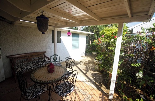 Falmouth Villa | Yellow Canary Beach Resort