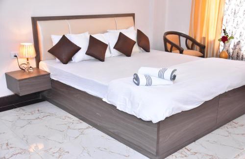 Tapovan Apartment | Yellow Leaf