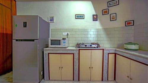 Bhowanipore Apartment | Yellowbrick - Calcutta's Freshest BnB
