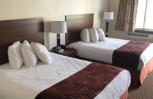 Gardiner Hotel | Yellowstone Big Rock Inn