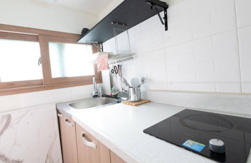 Yeongdeok House | Yeongdeok Healing Ocean View Pension