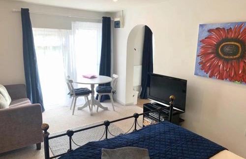 Marnhull Apartment | Yew Tree View