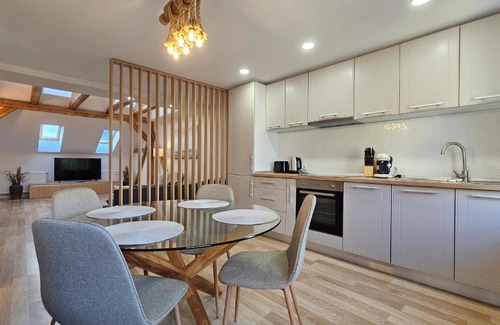 Gera Apartment | YFB I 130m2 Designwohnung mit 2 Bädern