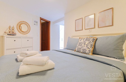 Elia Nikitis Apartment | Yiasemi open-plan Suite, near Lagomandra beach
