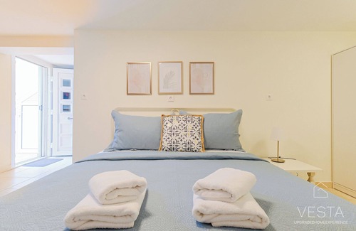 Elia Nikitis Apartment | Yiasemi open-plan Suite, near Lagomandra beach