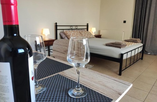 Psalidi Apartment | Yiorgos, amazing sunset view house