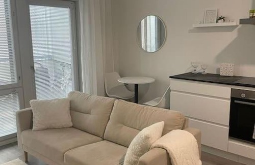Vantaa Apartment | Yksiö loistavalla sijainnilla sekä yhteyksillä