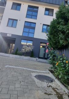 Piatra Neamt Apartment | Yla Studio- Piatra Neamț