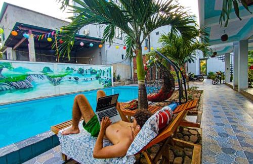 Son Trach Bed & Breakfast | Yolo Riverside Villas & Restaurant
