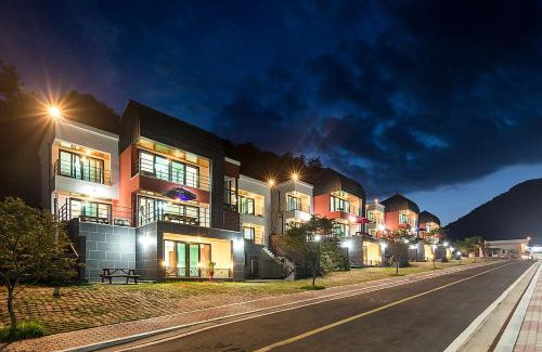 Buk Resort | Yoninsan Spring Resort