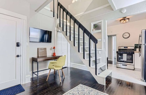 Congress Park Apartment | York by Modern Midstay/3 Blocks to Cheesman #SY3