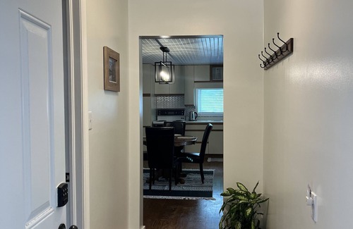 Bancroft House | York View House. Newly Listed June 2023! nA 2 bedroom home ready for your visit