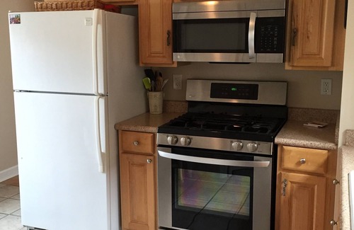 Capitola House | You are in the Heart of the Capitola Village! 16-092