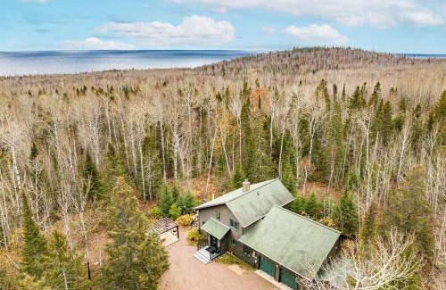 Grand Marais Apartment | You Betcha - Charming 3BR Arcade & Near Lutsen & Grand Marais
