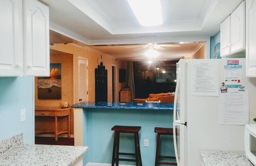 Navarre Beach Condo | Your Beachfront Oasis Awaits!