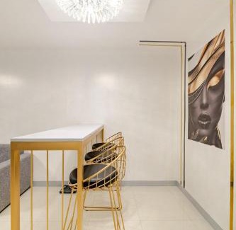 Clark Apartment | Your bequemer
