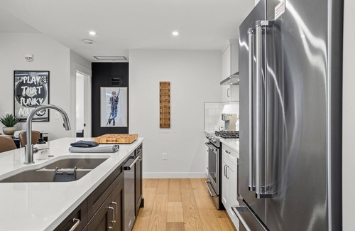 Canmore Condo | Your Canmore Retreat! Nestled amidst the breathtaking vistas of Canmore.