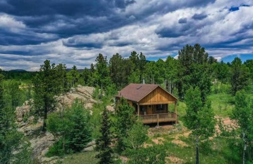 Victor Cabin | Your Colorado Cabin Getaway
