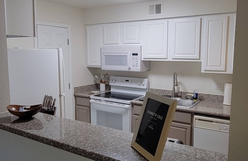 Summerlin Condo | Your Cozy Condo in a hidden oasis!