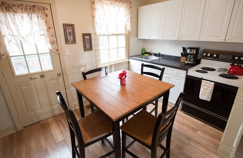 Ashfield House | Your Home Away From Home!