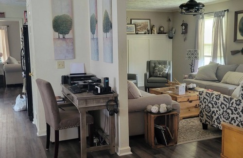 Appomattox House | Your home away from home!