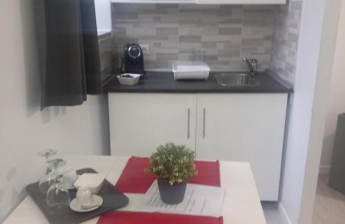 Lecco Apartment | Your Independent Room with parking