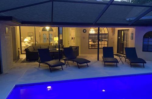 Crystal River House | Your Manatee and Scalloping Adventure Retreat in Crystal River